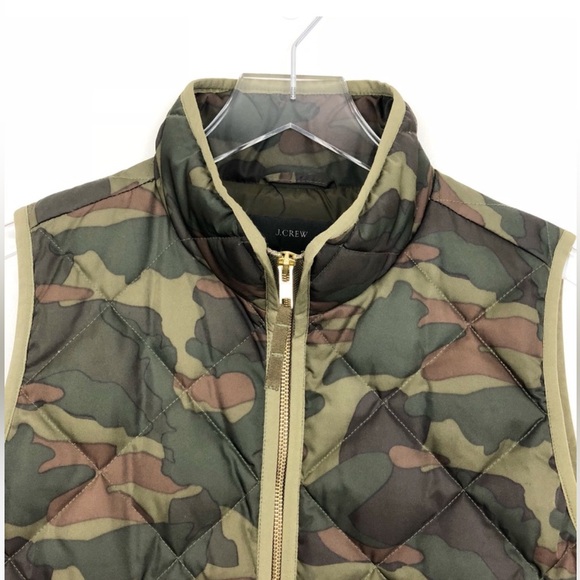 J.Crew quilted vest in camo - Picture 2 of 5